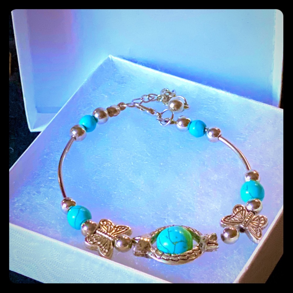 Beautiful Turquoise & Silver Butterfly Bracelet!